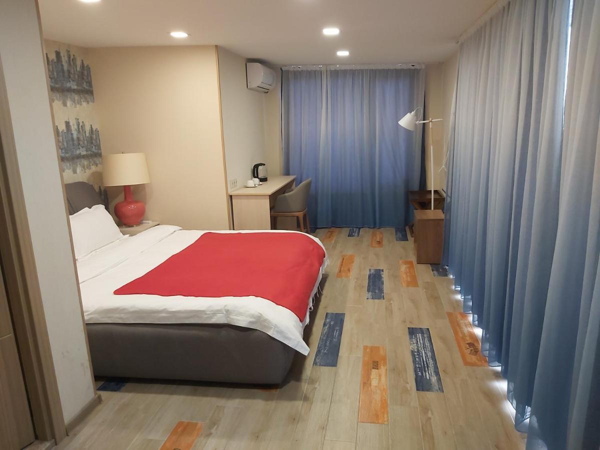 Veranda Τυφλίδα Εξωτερικό φωτογραφία